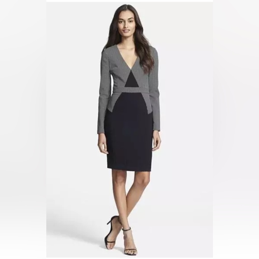 Like new Diane von furstenberg Natasha combo dress.